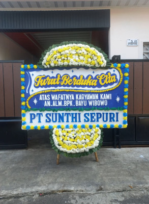 Papan Bunga Duka di Tikung